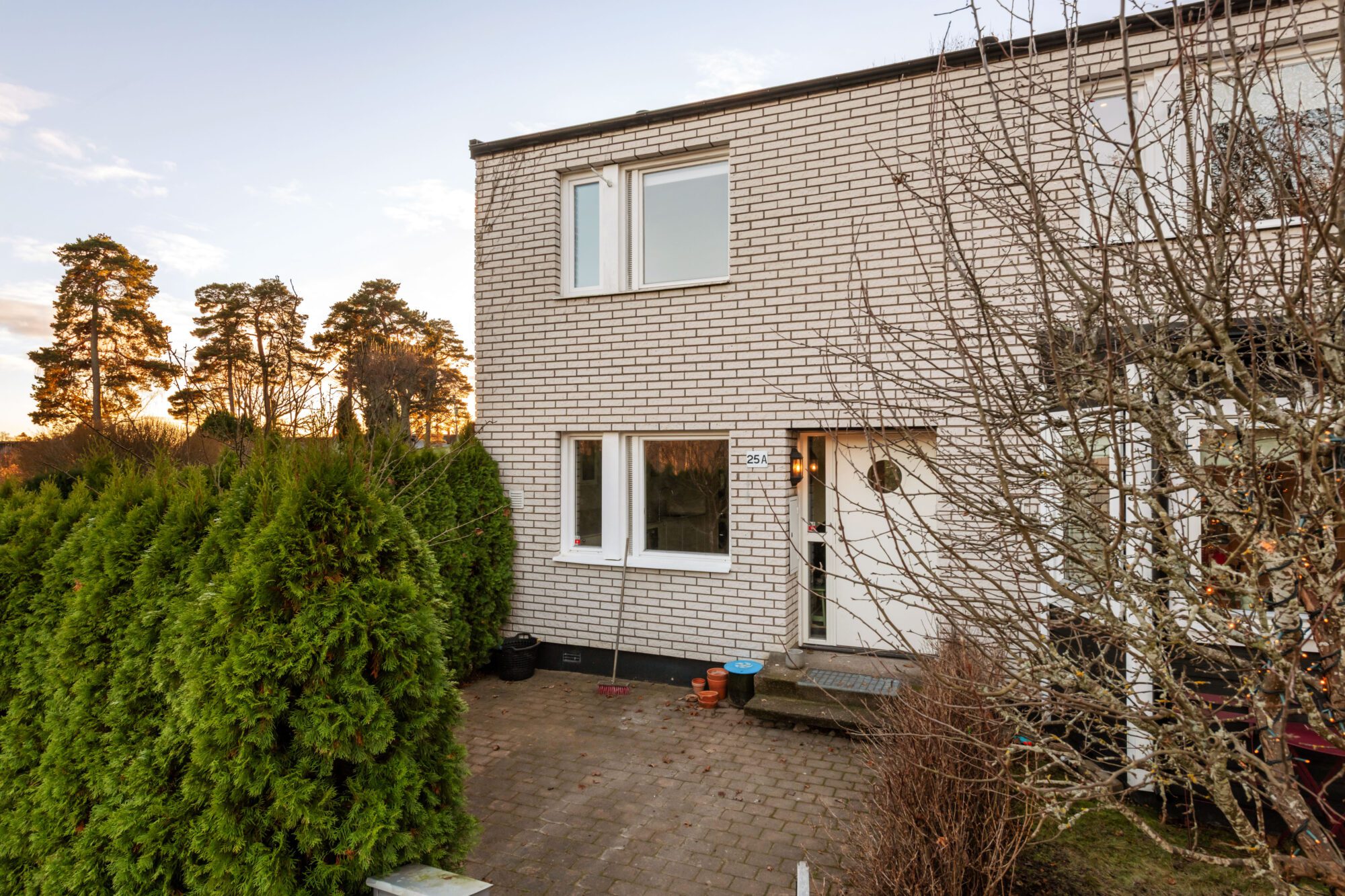 Västra Valhallavägen